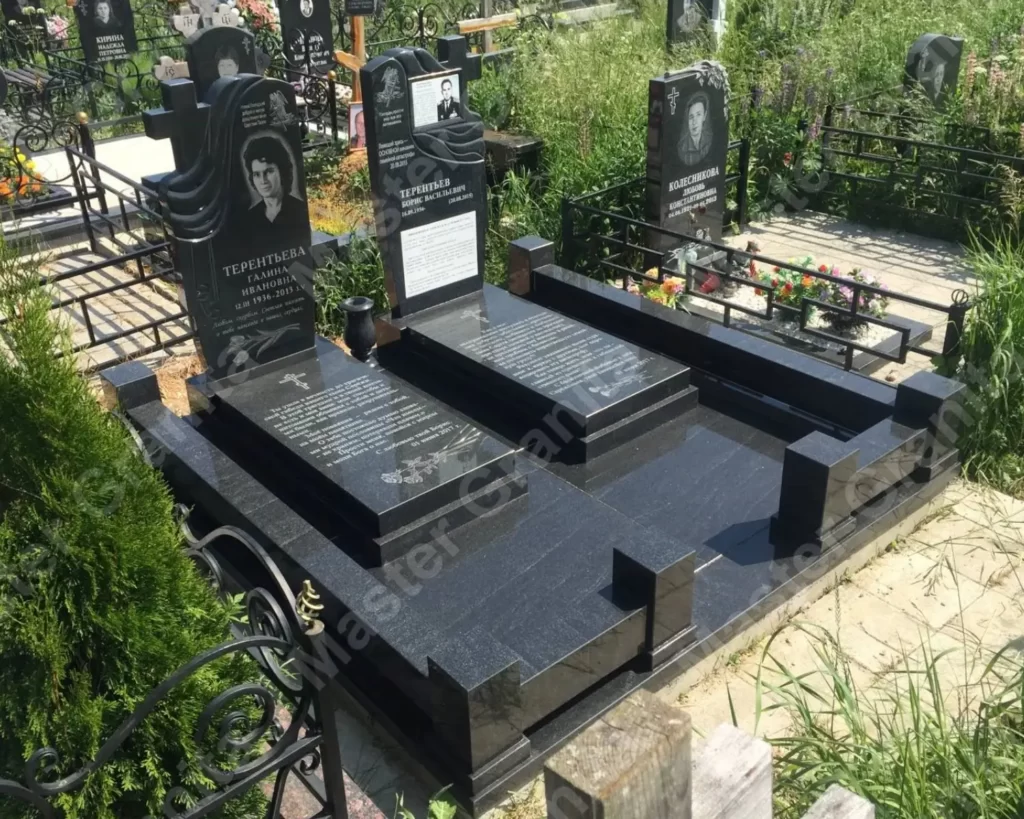 МЕМОРИАЛЬНЫЙ КОМПЛЕКС №011218