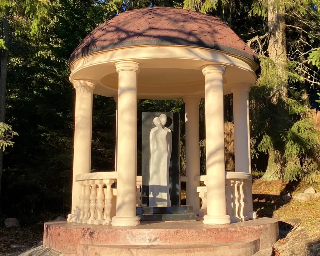 МЕМОРИАЛЬНЫЙ КОМПЛЕКС №011221