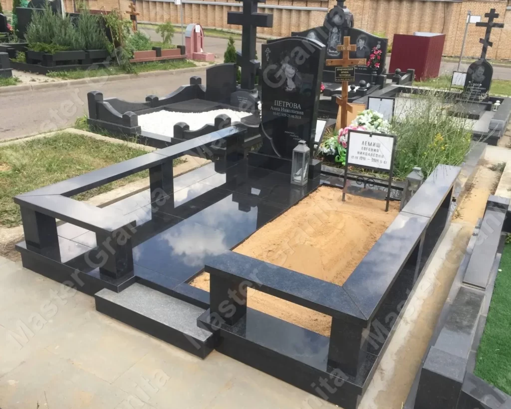 МЕМОРИАЛЬНЫЙ КОМПЛЕКС №020119