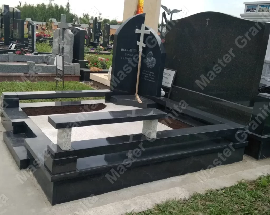 МЕМОРИАЛЬНЫЙ КОМПЛЕКС №021218