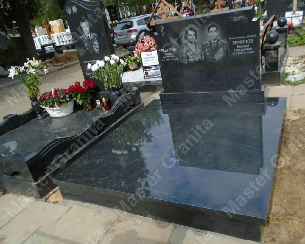 МЕМОРИАЛЬНЫЙ КОМПЛЕКС №050319