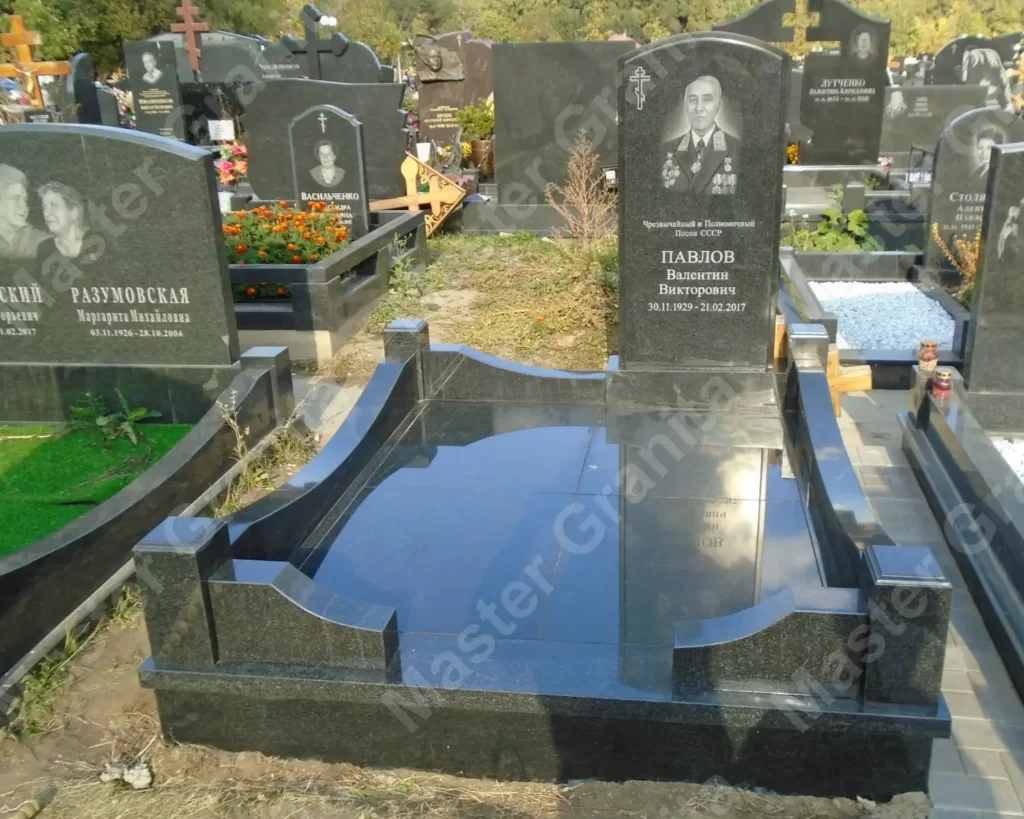 МЕМОРИАЛЬНЫЙ КОМПЛЕКС №080718